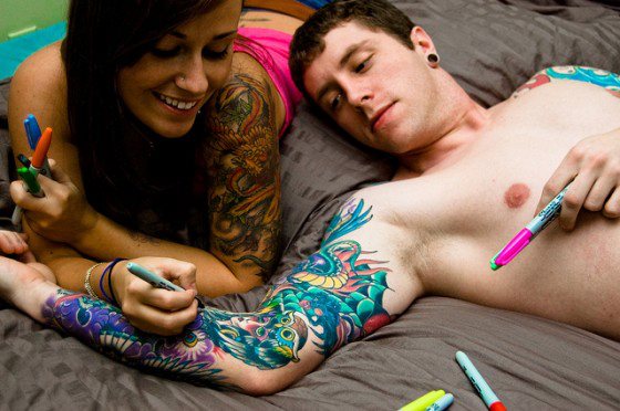 tatuaż piercing kolczykowanie dziewczyna chłopak lifestyle
